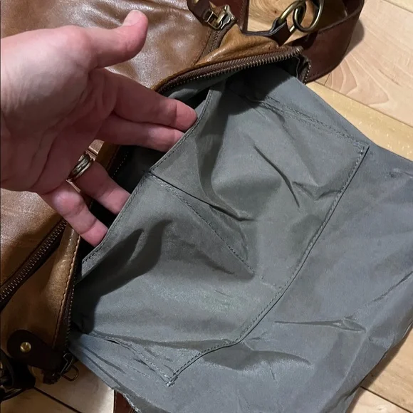 Roots Brown Leather Small Messenger Bag - Picture 11 of 17